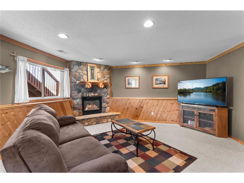 5916 Galaxy Road Saint Augusta MN 56301 7071361 image44