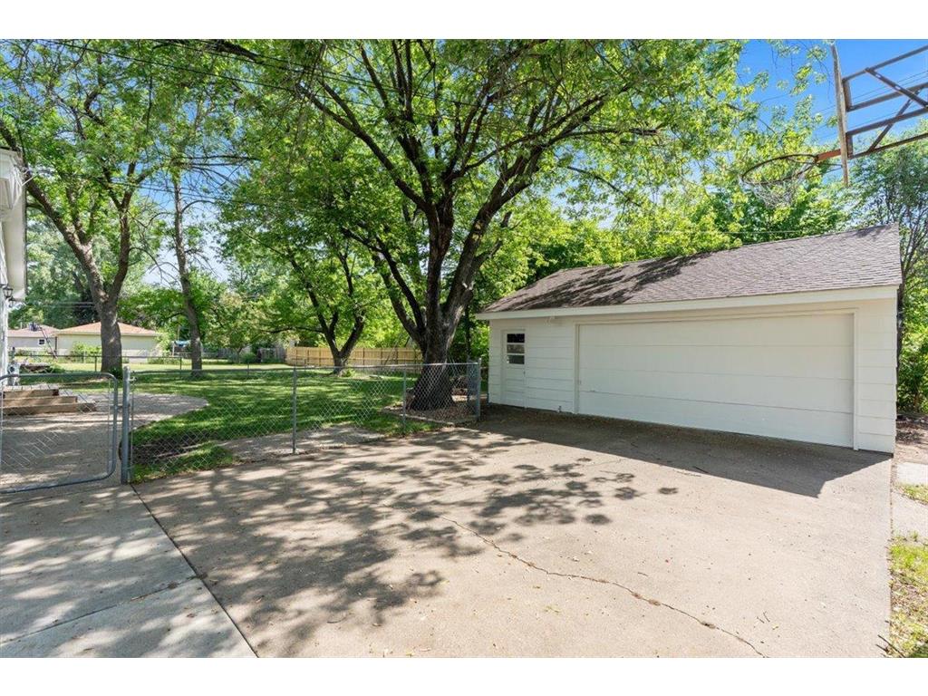5917 5th Street NE Fridley MN 55432 7081861 image9