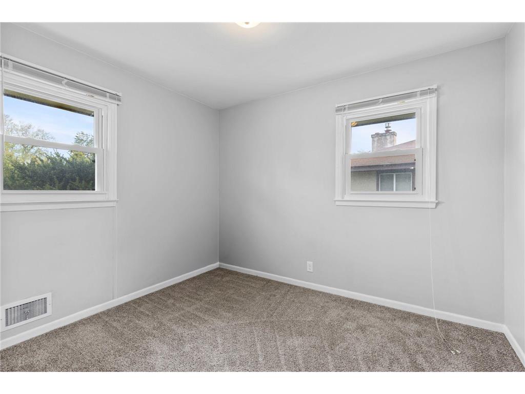 5918 Admiral Lane N Brooklyn Center MN 55429 7018687 image22