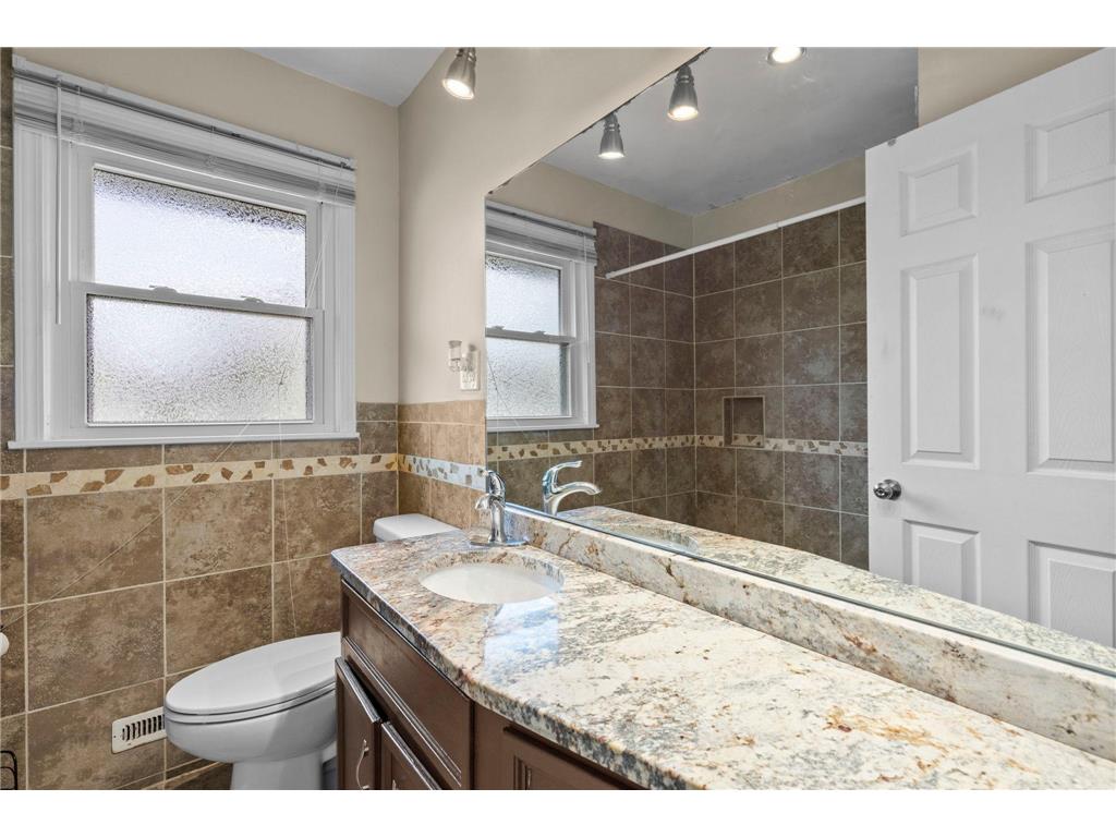 5918 Admiral Lane N Brooklyn Center MN 55429 7018687 image28
