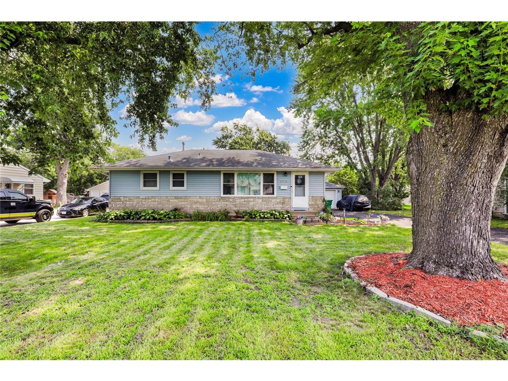5918 Xerxes Avenue N Brooklyn Center MN 55430 7000084 image1