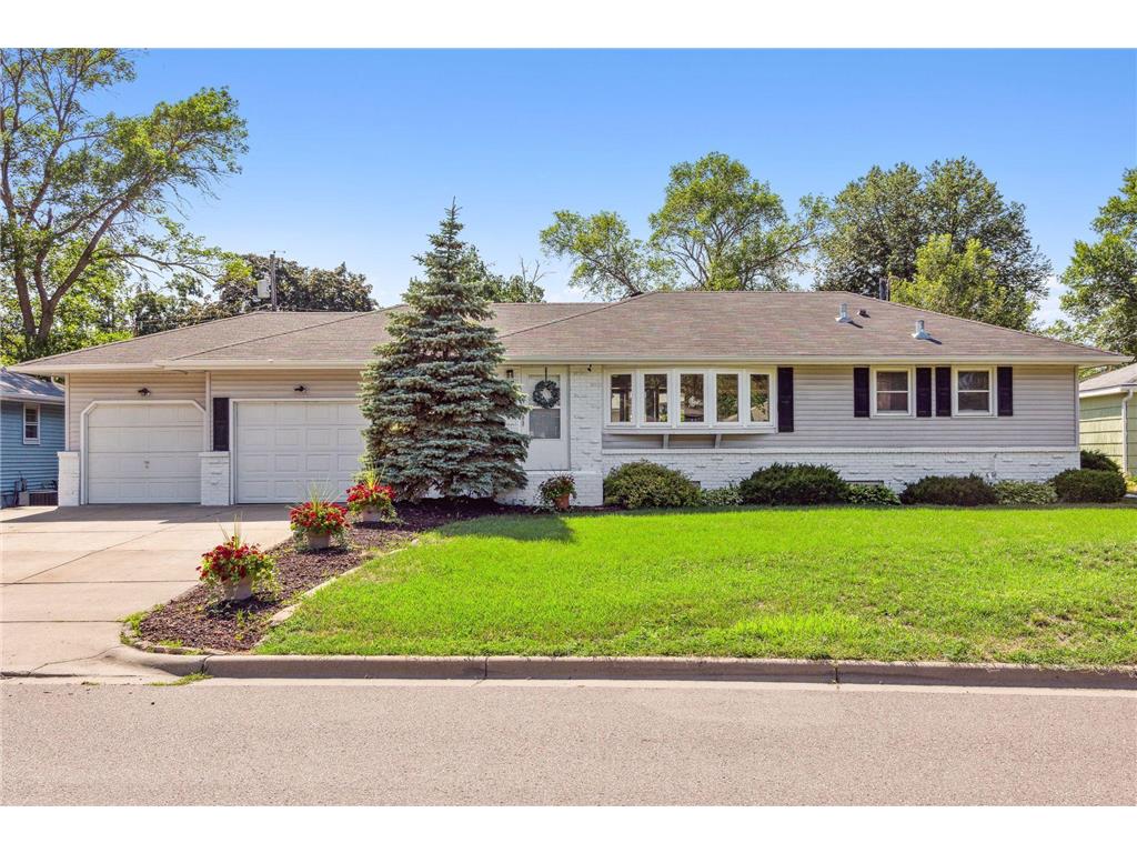 5919 Admiral Lane N Brooklyn Center MN 55429 6398651 image1