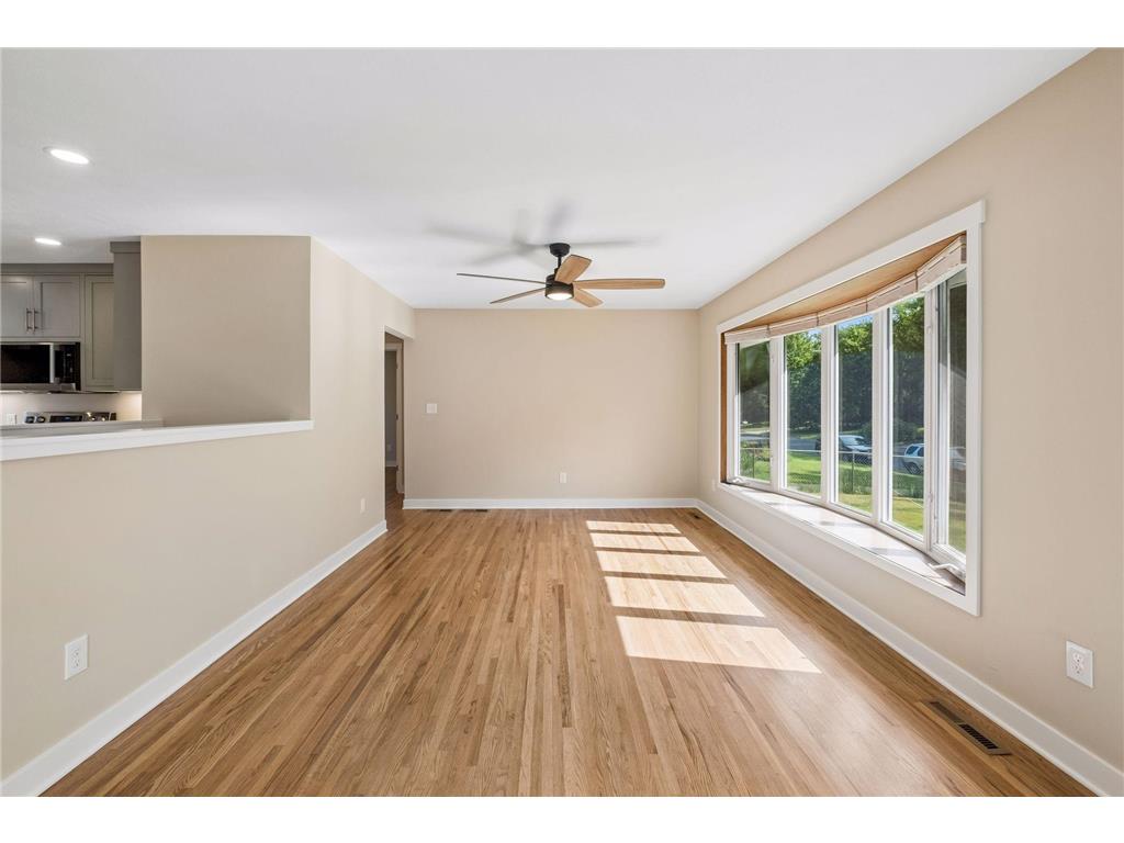 5919 Carlson Street Shoreview MN 55126 7106229 image12