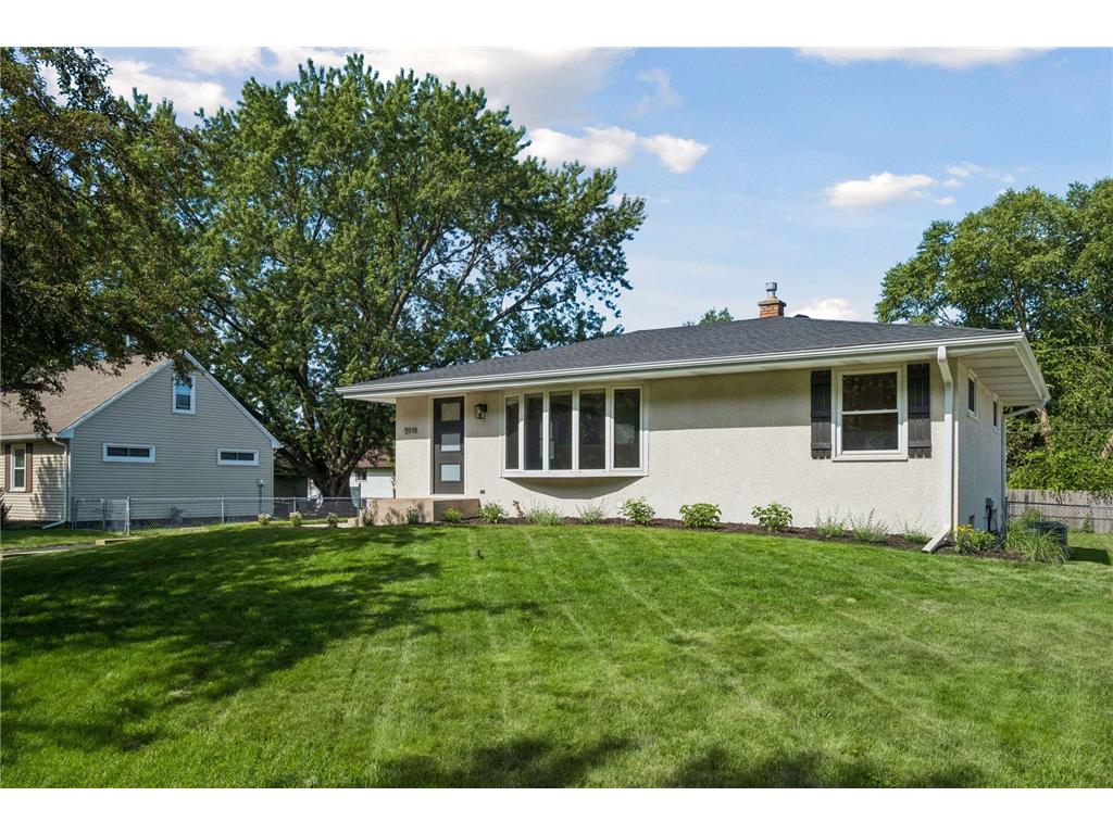 5919 Carlson Street Shoreview MN 55126 7106229 image2