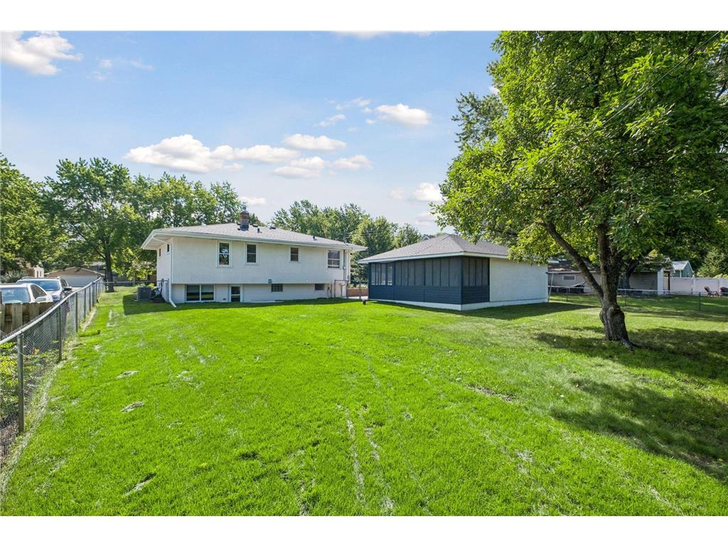 5919 Carlson Street Shoreview MN 55126 7106229 image34