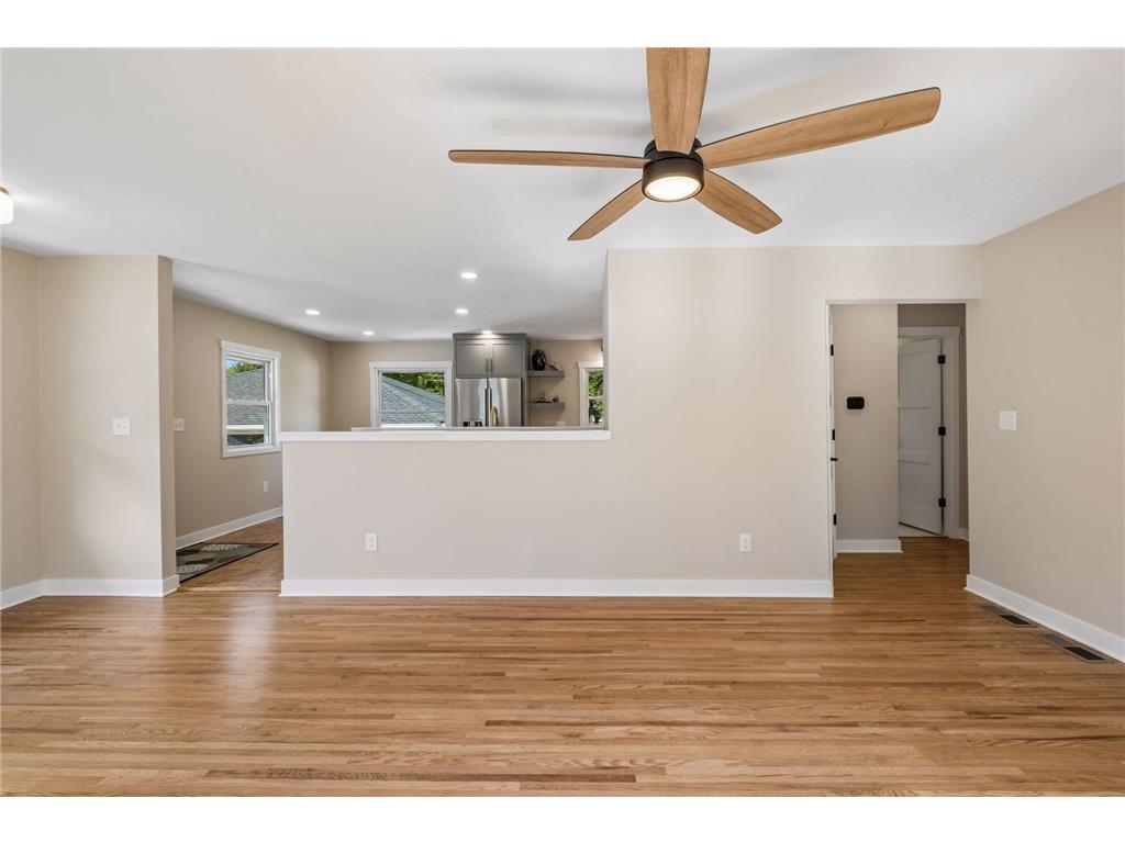 5919 Carlson Street Shoreview MN 55126 7106229 image9