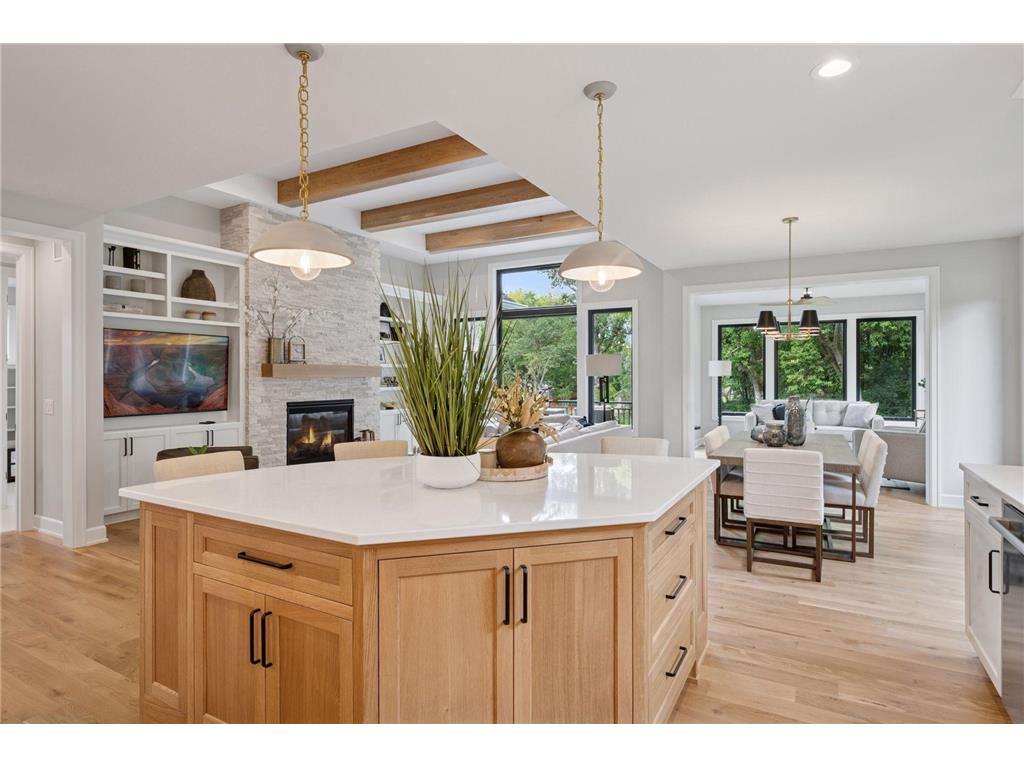 592 Harbor Court Shoreview MN 55126 - Snail 6696454 image4