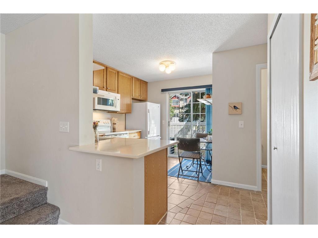 592 Mariner Way Woodbury MN 55129 7071439 image6