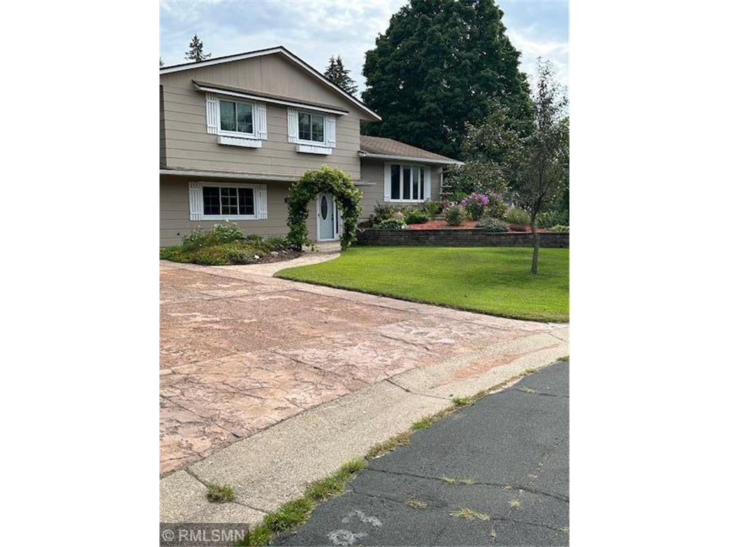 592 Mercury Circle Shoreview MN 55126 6597059 image1