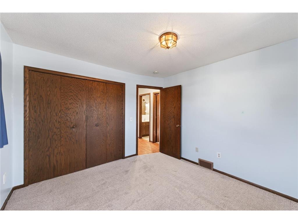 5920 Colfax Avenue N Brooklyn Center MN 55430 7020622 image12