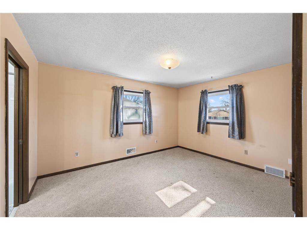 5920 Colfax Avenue N Brooklyn Center MN 55430 7020622 image13