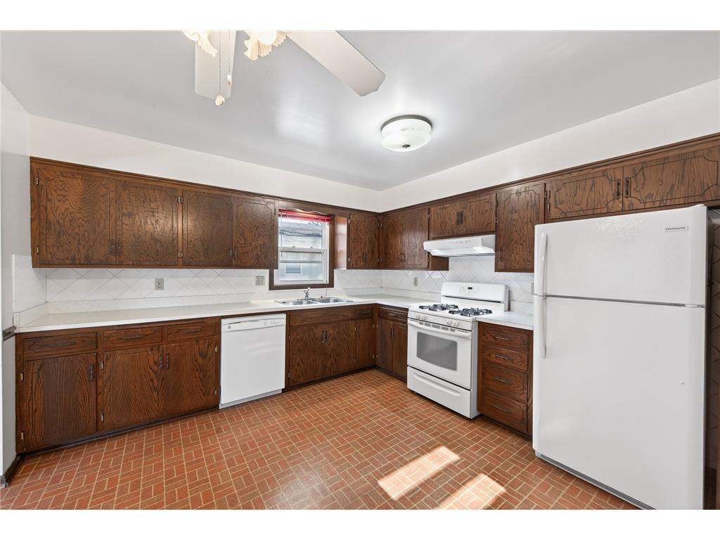 5920 Colfax Avenue N Brooklyn Center MN 55430 7020622 image9