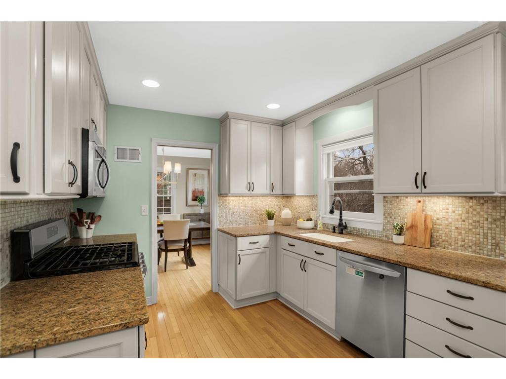5920 Colfax Avenue S Minneapolis MN 55419 7035829 image12