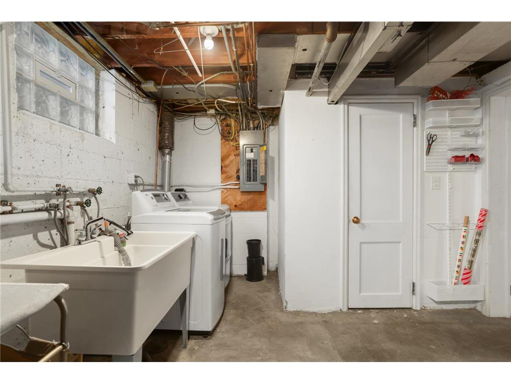 5920 Colfax Avenue S Minneapolis MN 55419 7035829 image31