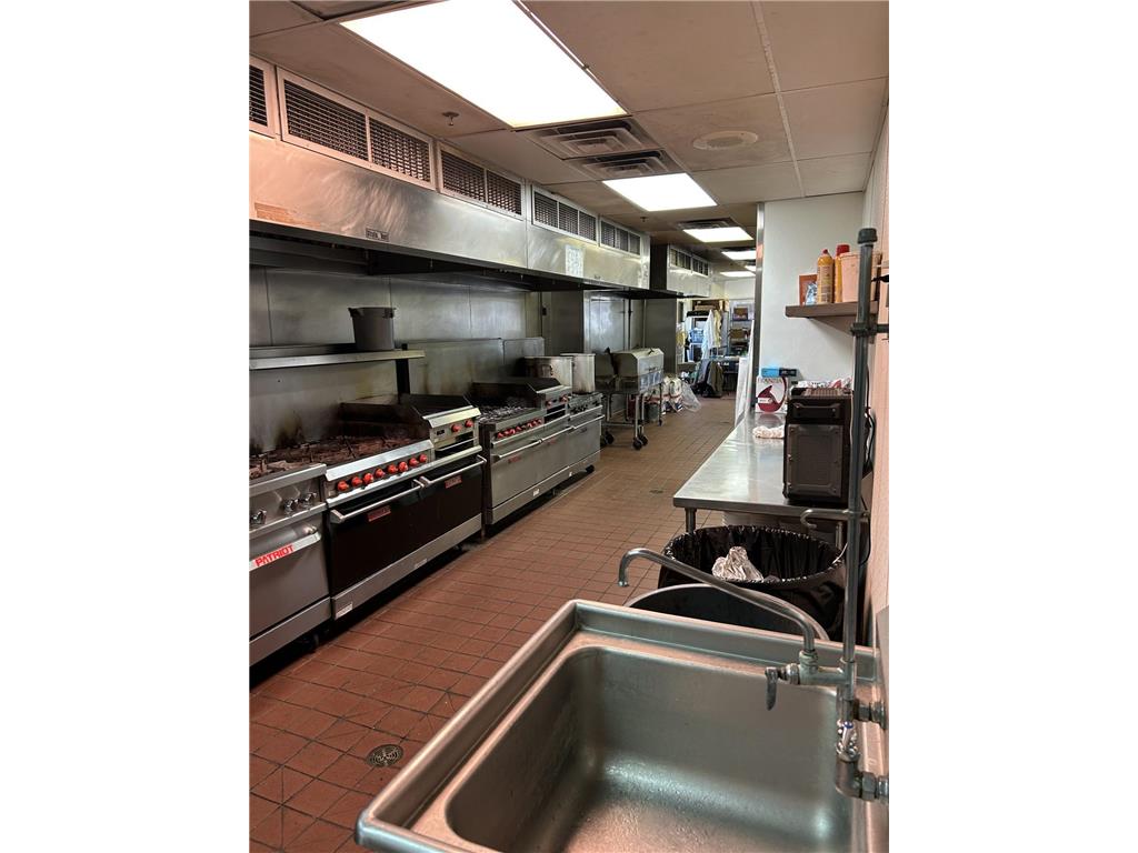 5920 Neal Avenue N Oak Park Heights MN 55082 6701178 image7