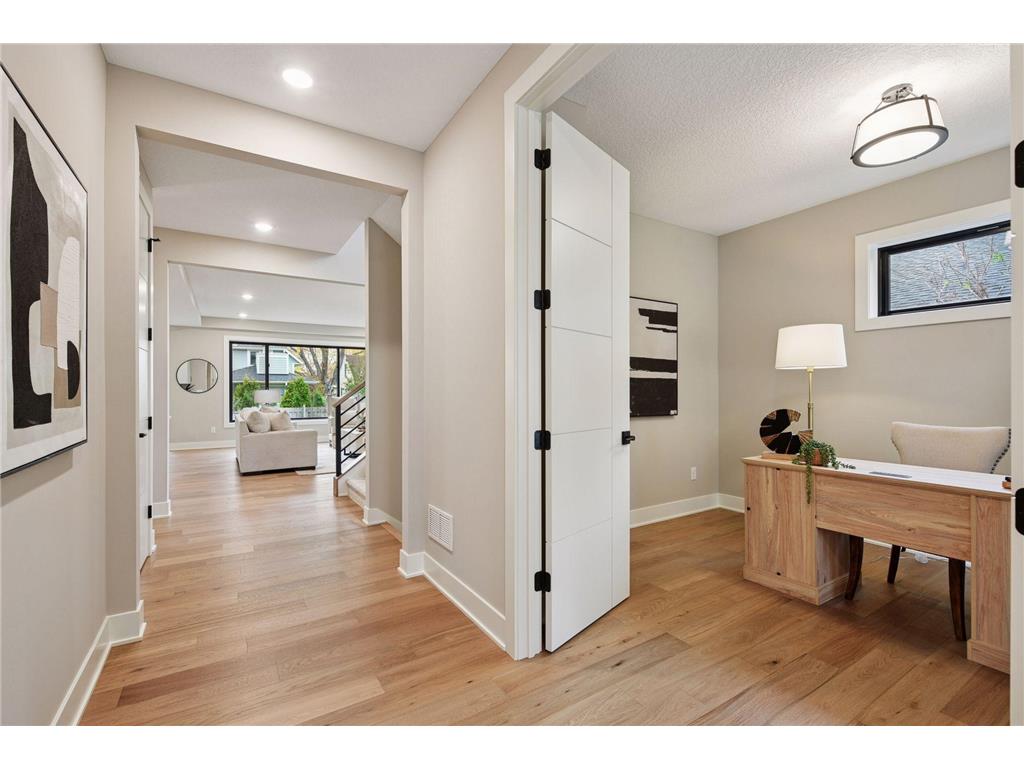 5920 Wooddale Avenue Edina MN 55424 7018178 image3