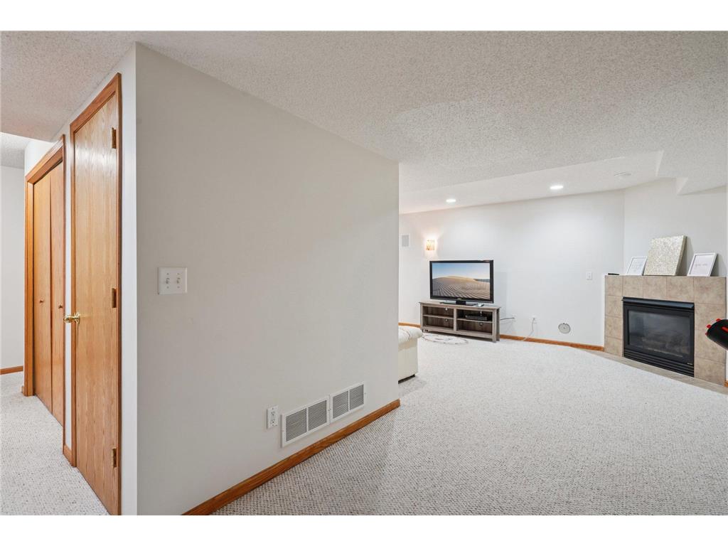 5921 200th Street W Farmington MN 55024 7035027 image46