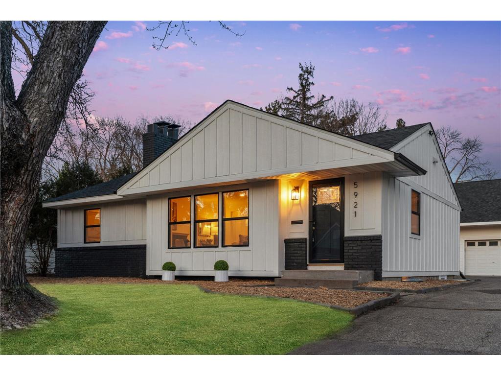 5921 Chowen Avenue S Edina MN 55410 6684018 image1