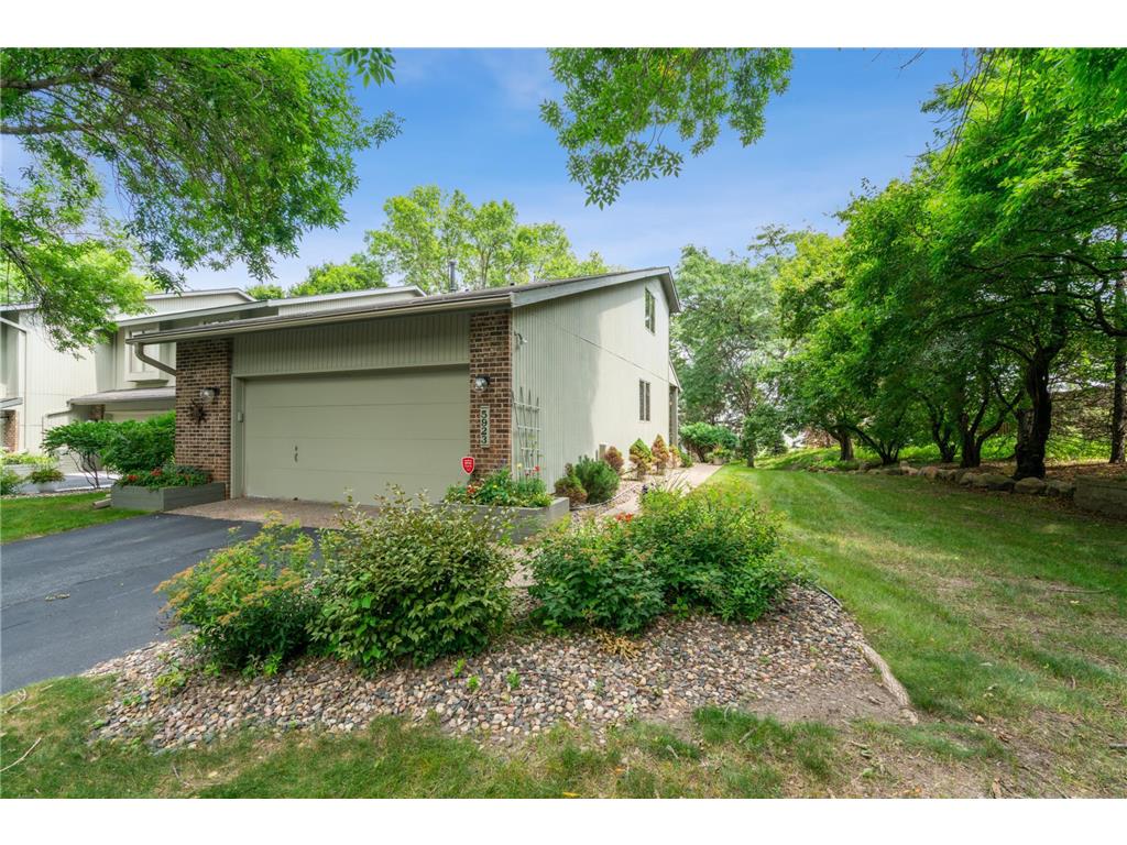 5923 Abbott Court Minnetonka MN 55343 6807038 image1