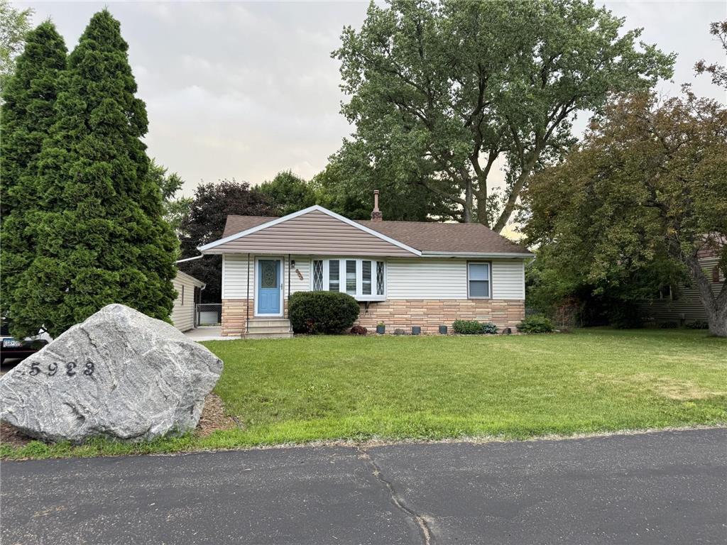 5923 Hodgson Road Shoreview MN 55126 6739363 image1