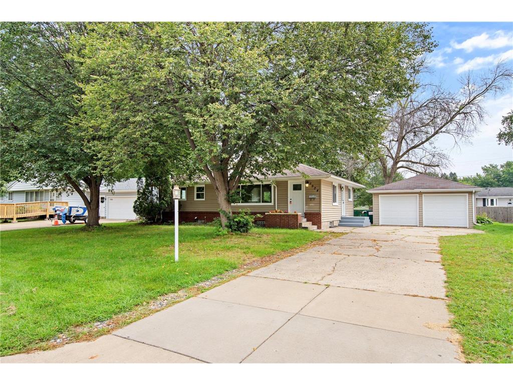 5924 Pearson Drive Brooklyn Center MN 55429 6590711 image1