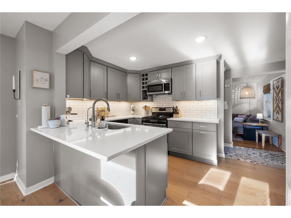 5924 Vincent Avenue S Minneapolis MN 55410 7085444 image18