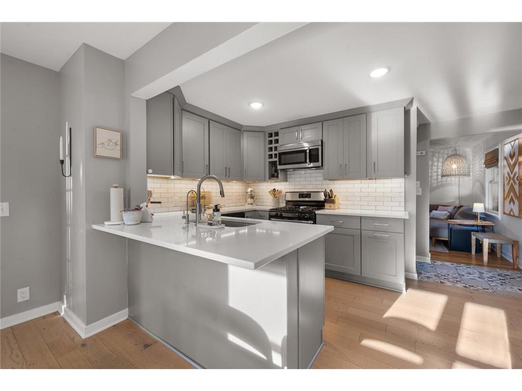5924 Vincent Avenue S Minneapolis MN 55410 7085444 image25