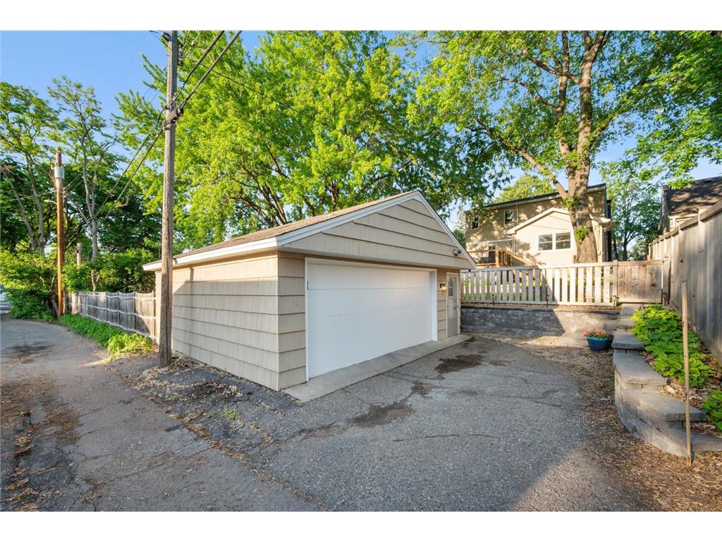 5924 Vincent Avenue S Minneapolis MN 55410 7085444 image49