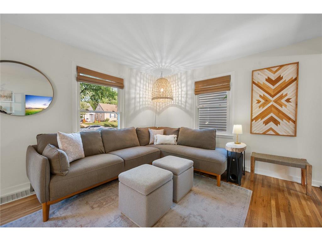 5924 Vincent Avenue S Minneapolis MN 55410 7085444 image6
