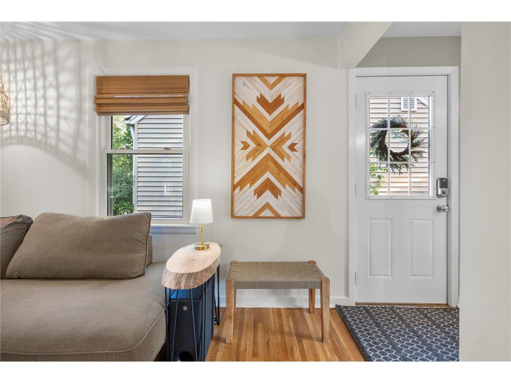 5924 Vincent Avenue S Minneapolis MN 55410 7085444 image9