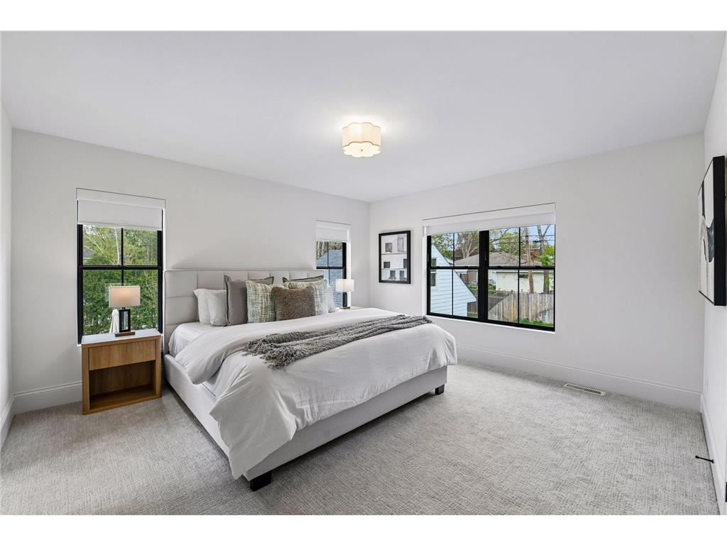 5925 Chowen Avenue S Edina MN 55410 7058385 image20
