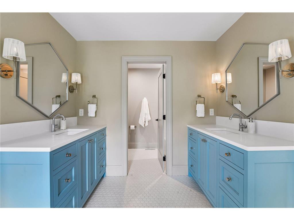 5925 Chowen Avenue S Edina MN 55410 7058385 image25