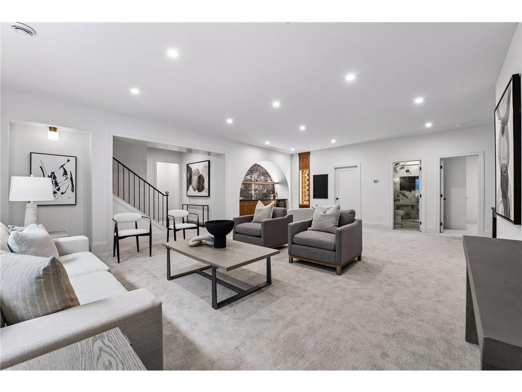 5925 Chowen Avenue S Edina MN 55410 7058385 image32