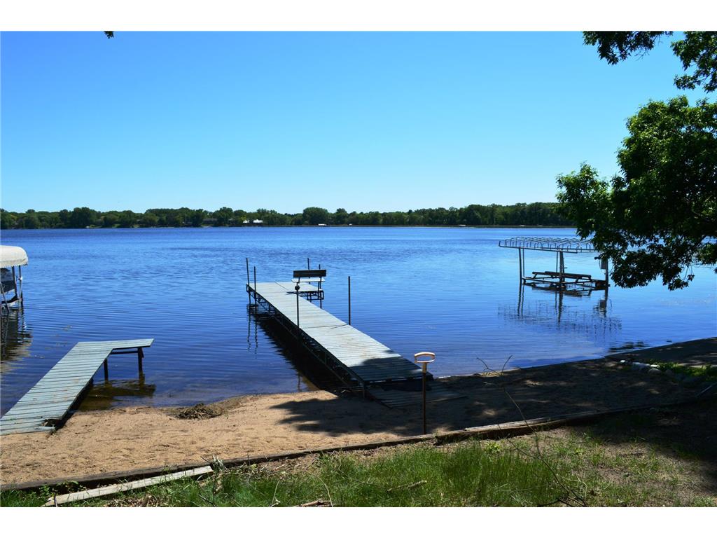 5925 Kirkwood Lane N, Plymouth, MN, 55442 MLS 6213384 Edina Realty