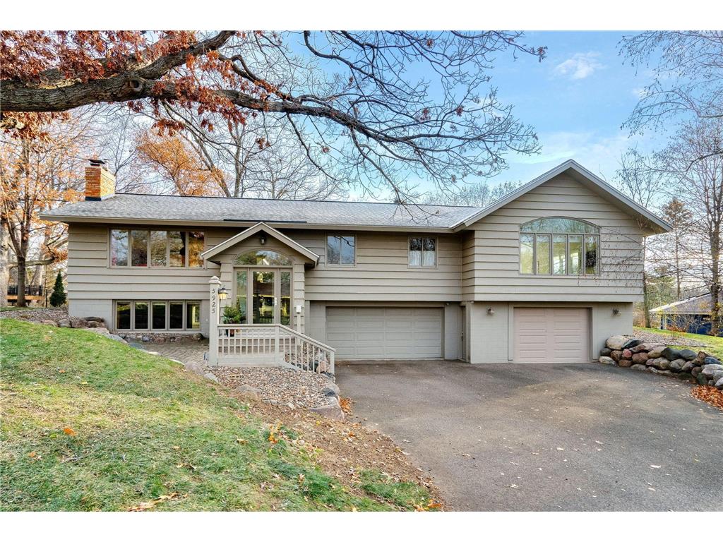 5925 Woodland Circle Minnetonka MN 55345 6473111 image1