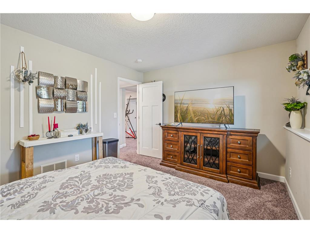 5928 Pinnacle Circle NE Prior Lake MN 55372 7084125 image50