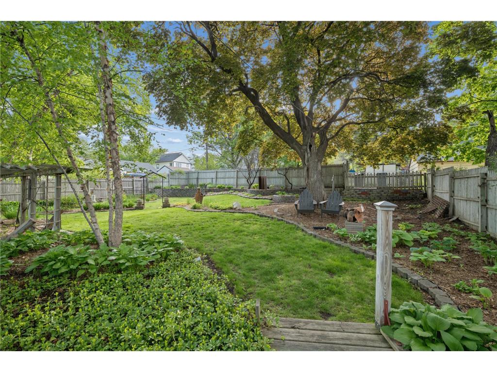 5929 Queen Avenue S Minneapolis MN 55410 7011328 image1