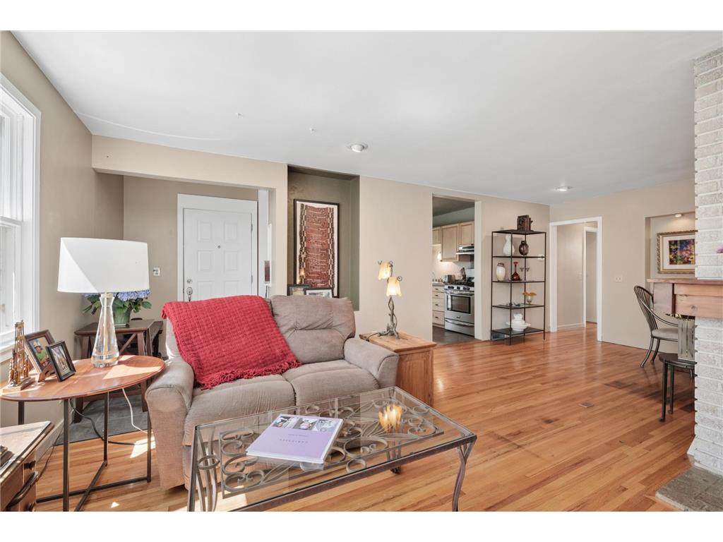 5929 Queen Avenue S Minneapolis MN 55410 7011328 image12