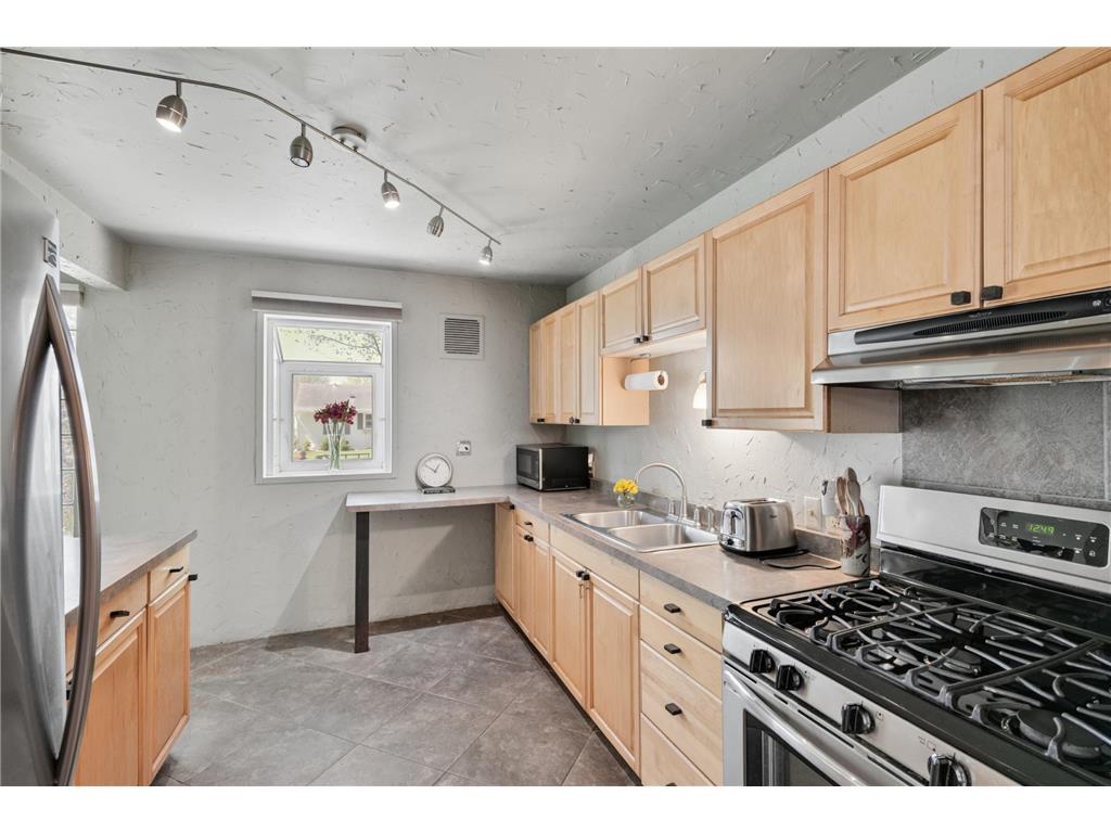 5929 Queen Avenue S Minneapolis MN 55410 7011328 image15