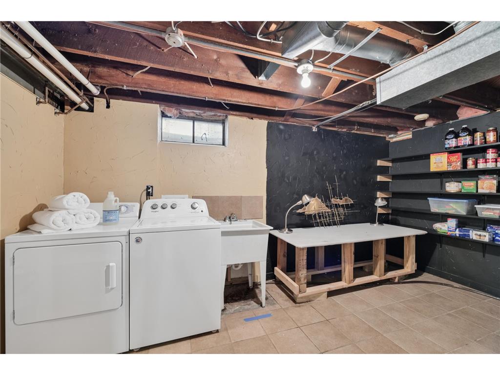 5929 Queen Avenue S Minneapolis MN 55410 7011328 image29