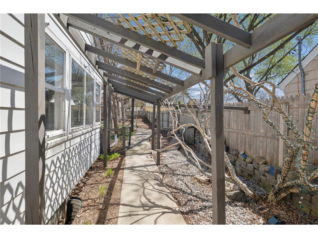 5929 Queen Avenue S Minneapolis MN 55410 7011328 image5