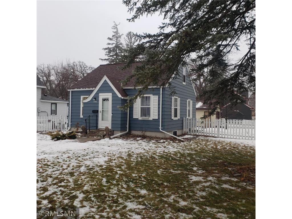 593 Grove Street SW Hutchinson MN 55350 6480586 image1