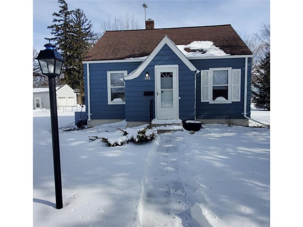 593 Grove Street SW Hutchinson MN 55350 7026936 image1