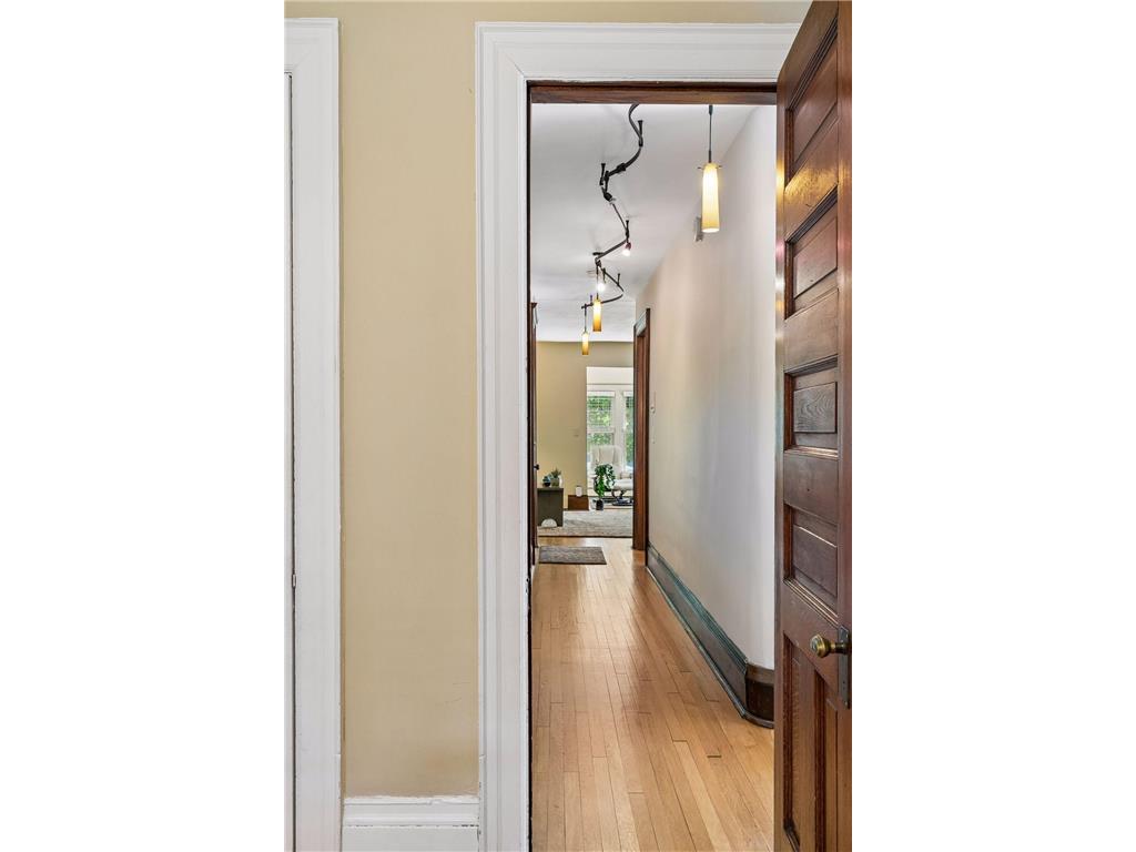 593 Laurel Avenue #3E Saint Paul MN 55102 7081748 image18