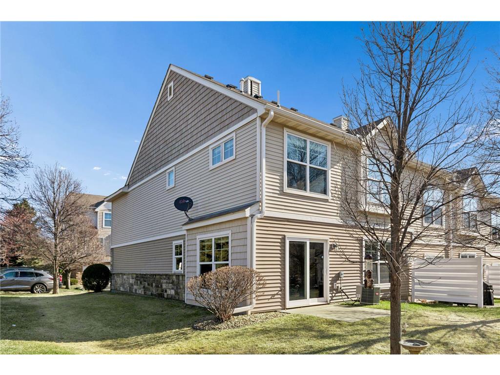 593 Stonewood Way Burnsville MN 55306 7075196 image19