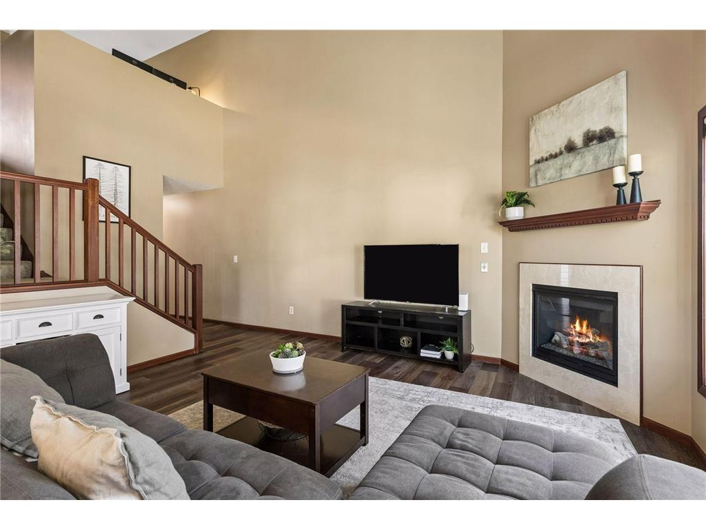 593 Stonewood Way Burnsville MN 55306 7075196 image4