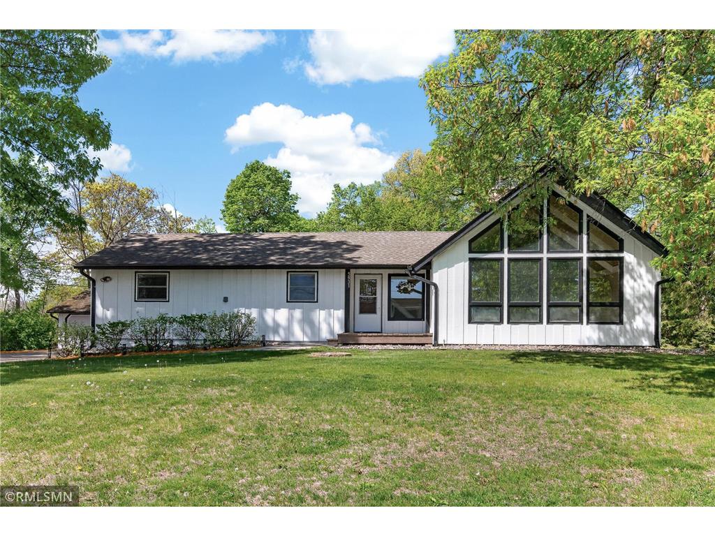 5931 Hobe Lane White Bear Twp MN 55110 - Bald Eagle 7075171 image1