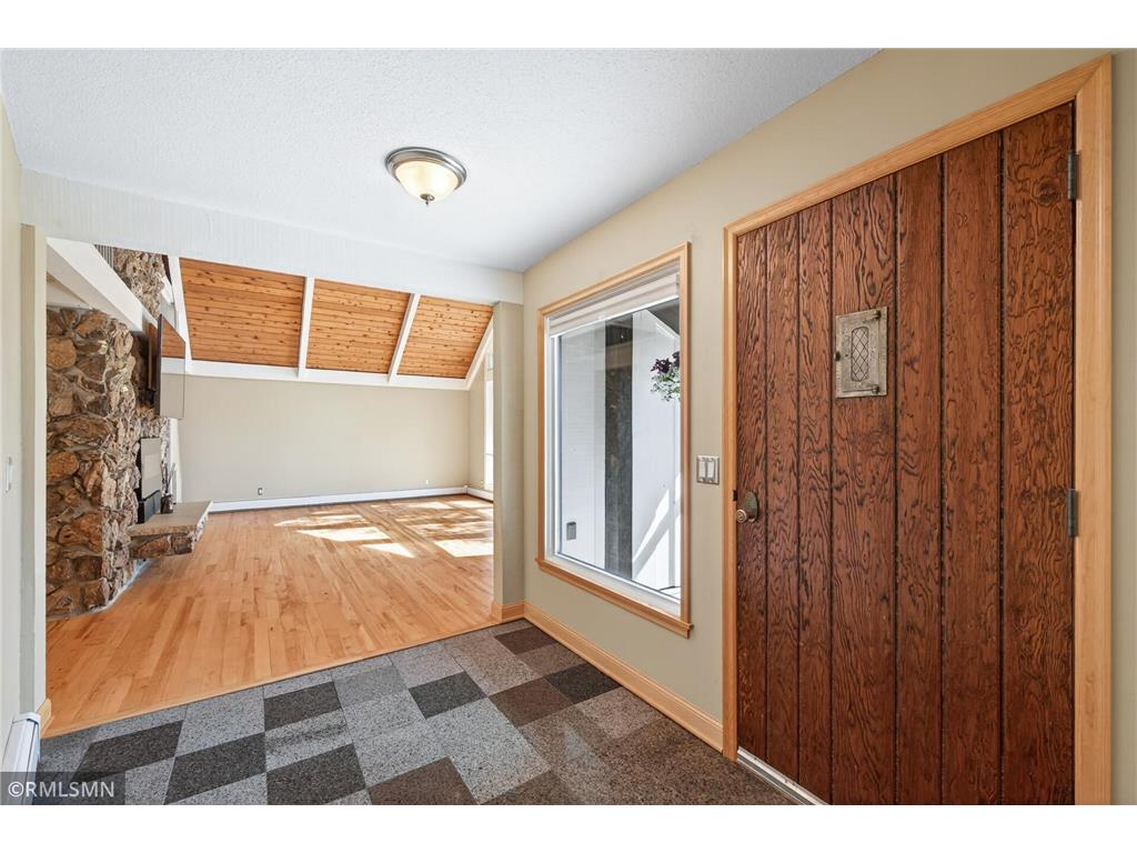5931 Hobe Lane White Bear Twp MN 55110 - Bald Eagle 7075171 image11