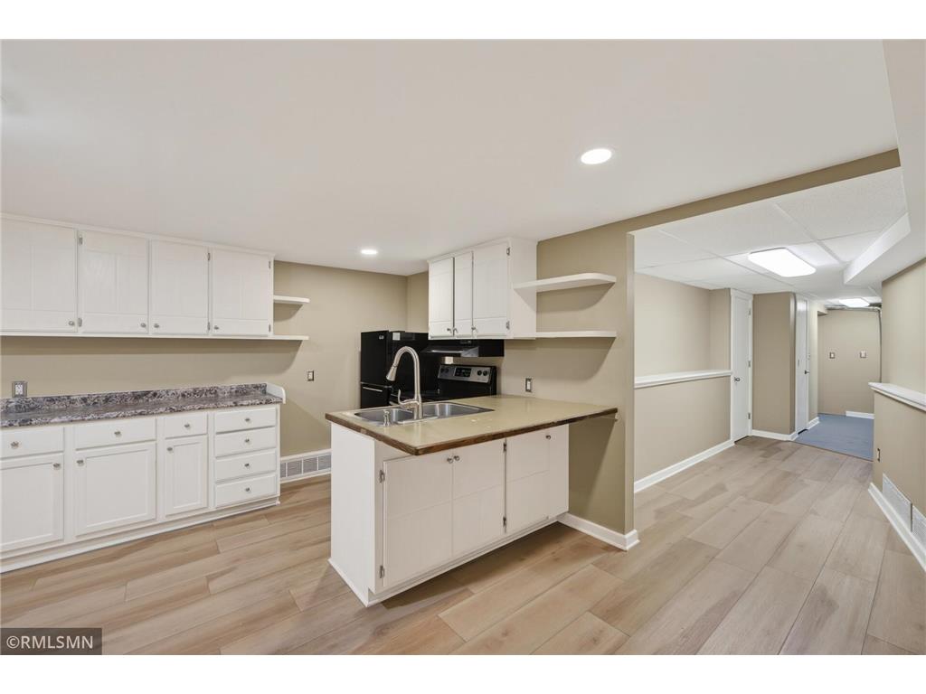 5931 Hobe Lane White Bear Twp MN 55110 - Bald Eagle 7075171 image38