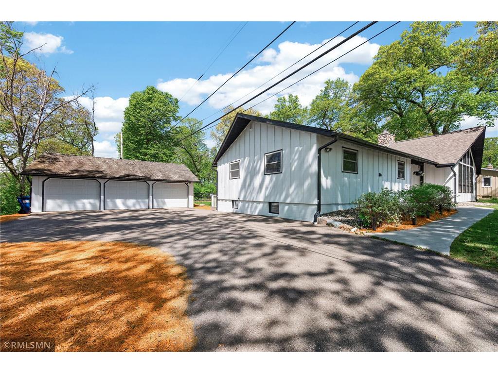 5931 Hobe Lane White Bear Twp MN 55110 - Bald Eagle 7075171 image8